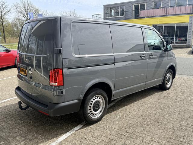 Volkswagen Transporter 2.0 TDI 150pk T6.1 L1H1 32 Comfortline | Trekhaak | Airco | Adapt. Cruise | Stoelverwarming Links | PDC incl. Camera