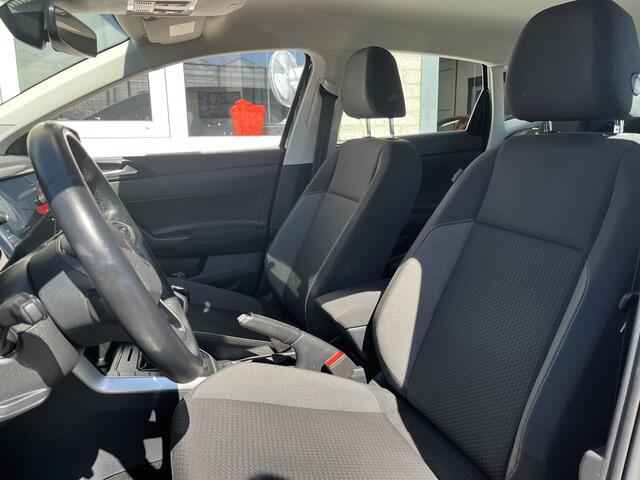 Volkswagen Polo 1.0 TSI Life / ADAPTIVE CRUISE/ APP-CONNECT/ PARKEER SENSOREN V+A/ DIGITAL DASH/ AIRCO/ DAB/ NAVI/ 16'' LMV