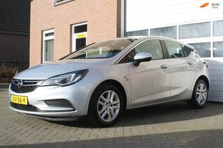 OPEL ASTRA 1.6 CDTI Online Edition Navigatie, 5Deurs, Airco, Onderhoud Boekje, 4Season Banden.