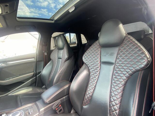 Audi RS3 Sportback 2.5 TFSI RS 3 quattro / Pano/ B&O/ VC/ Matrix/ Ambiente/ Privacy/ Keyless/ Carplay