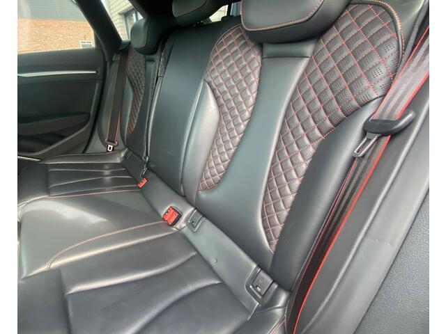 Audi RS3 Sportback 2.5 TFSI RS 3 quattro / Pano/ B&O/ VC/ Matrix/ Ambiente/ Privacy/ Keyless/ Carplay