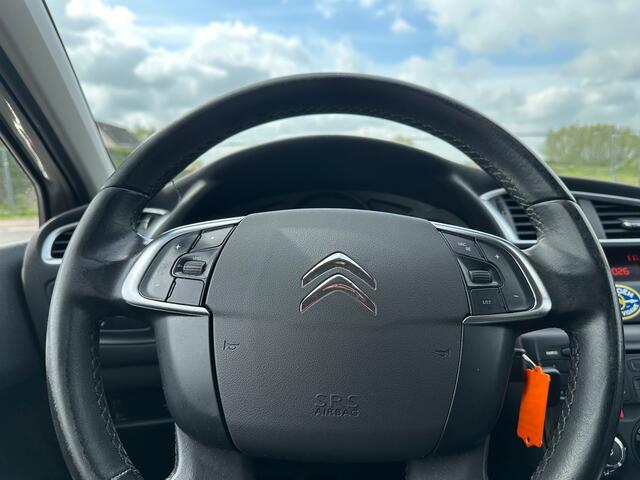 Citroen C4 1.6 VTi Collection zeer nette staat 
