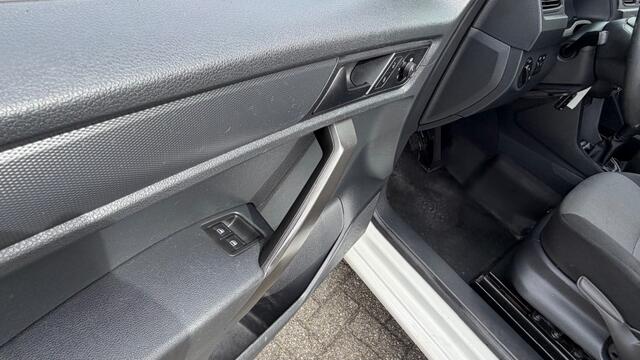 Volkswagen Caddy 2.0 TDI 55KW 75PK EURO 6 NAVIGATIE/ AIRCO/ SCHUIFDEUR/ 100% DEALERONDERHOUDEN