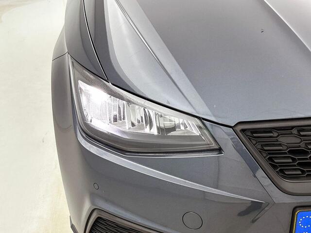 Seat Ibiza 1.0 EcoTSI Style Business Intense Navigatie Apple Carplay/Android Auto Parkeersensoren Virtual Cockpit Cruise Control Stoelverwarming Full Led C