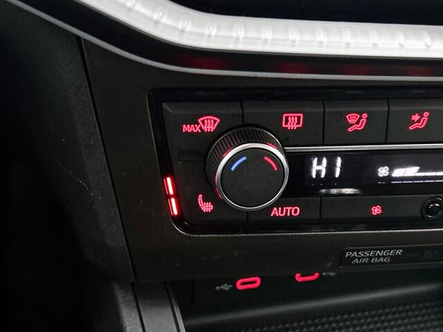 Seat Ibiza 1.0 EcoTSI Style Business Intense Navigatie Apple Carplay/Android Auto Parkeersensoren Virtual Cockpit Cruise Control Stoelverwarming Full Led C
