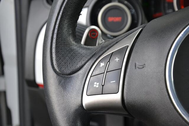 Fiat 500c ABARTH 1.4-16V 140PK Automaat | Leder | Premium Audio | Bi-Xenon