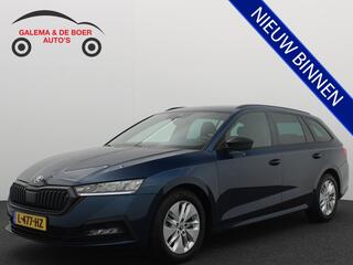SKODA OCTAVIA Combi 1.0 e-TSI Sport Business AUTOMAAT / SFEER / FULL LED / TREKHAAK / SPORTSTOEL / NAVI / CLIMA / PDC / CARPLAY / NL-AUTO