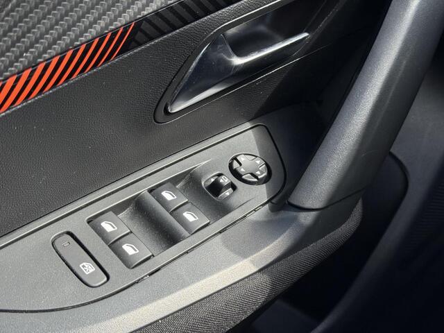 Peugeot 2008 1.2 Allure | automaat | camera | clima | cruise