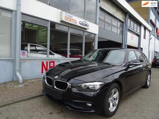 BMW 3-SERIE 320d Touring