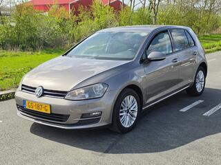 Volkswagen Golf VII