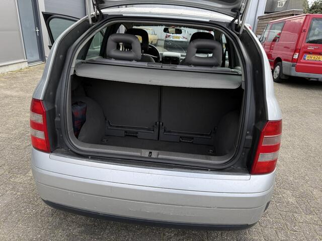 Audi A2 1.4 APK 10-26 2000 CLIMA ZUINIG