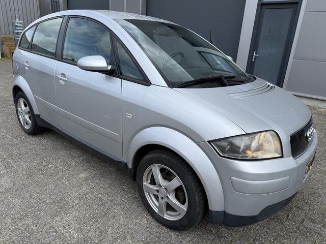 Audi A2 1.4 APK 10-26 2000 CLIMA ZUINIG