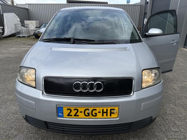 Audi A2 1.4 APK 10-26 2000 CLIMA ZUINIG