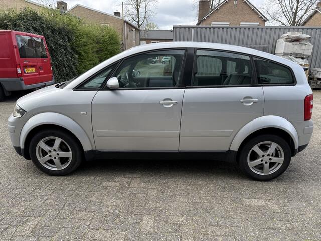Audi A2 1.4 APK 10-26 2000 CLIMA ZUINIG