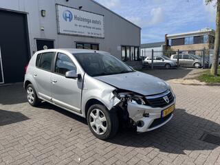 DACIA SANDERO 1.2 Laur�ate| 5DRS| AIRCO| Schade!