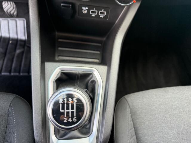 Renault Clio 1.0 TCE NAVI AIRCO CRUISE CONTROL