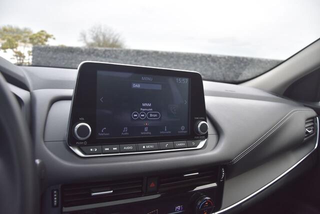 Nissan Qashqai 1.3 MHEV 158 ACENTA XTRONIC Cam/Panodak/Dab+/Carpl