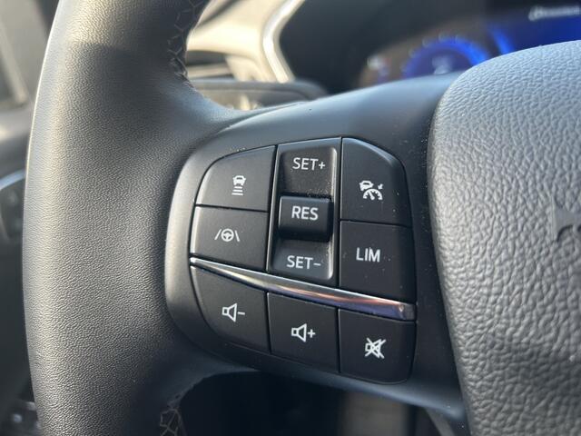 Ford Kuga 2.5 PHEV Vignale // FULL LED // B&O AUDIO // ADAPTIVE CRUISE // MEMORY SEAT // LEDER // HUD // NAVI + CARPLAY // CAMERA // WINTERPACK