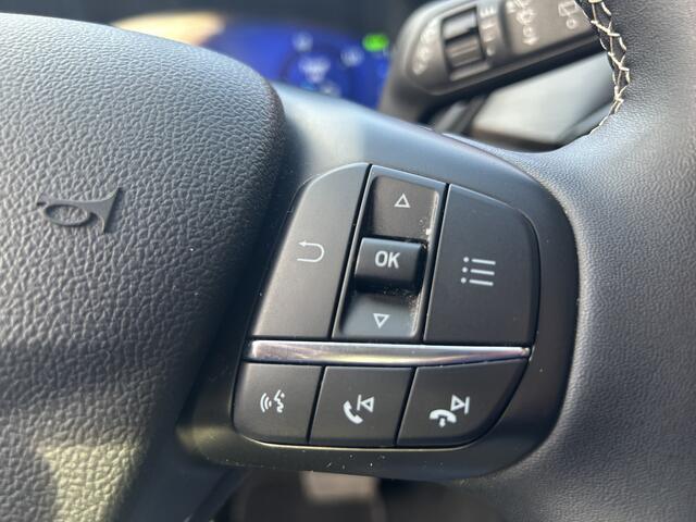 Ford Kuga 2.5 PHEV Vignale // FULL LED // B&O AUDIO // ADAPTIVE CRUISE // MEMORY SEAT // LEDER // HUD // NAVI + CARPLAY // CAMERA // WINTERPACK
