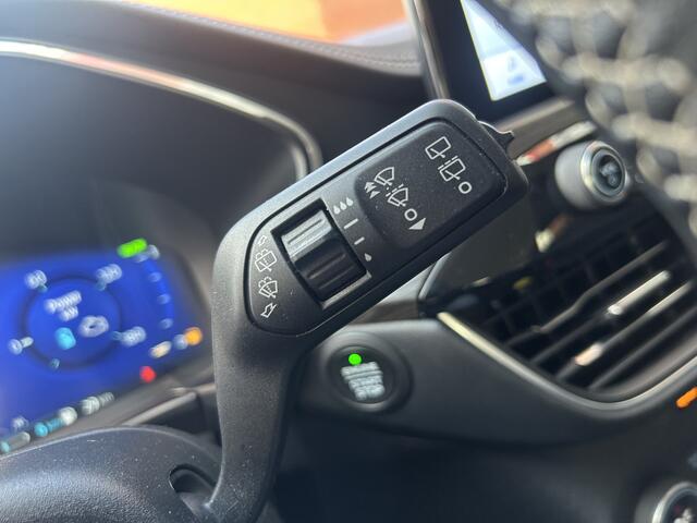Ford Kuga 2.5 PHEV Vignale // FULL LED // B&O AUDIO // ADAPTIVE CRUISE // MEMORY SEAT // LEDER // HUD // NAVI + CARPLAY // CAMERA // WINTERPACK