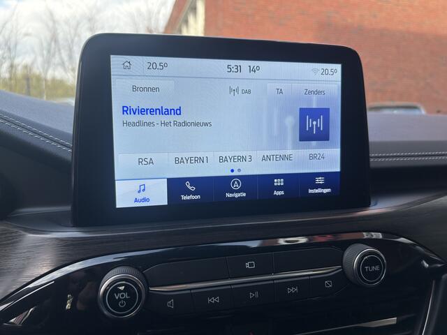 Ford Kuga 2.5 PHEV Vignale // FULL LED // B&O AUDIO // ADAPTIVE CRUISE // MEMORY SEAT // LEDER // HUD // NAVI + CARPLAY // CAMERA // WINTERPACK