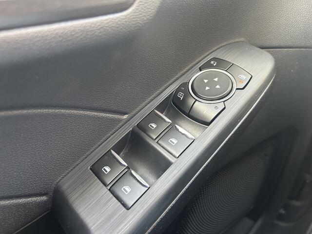Ford Kuga 2.5 PHEV Vignale // FULL LED // B&O AUDIO // ADAPTIVE CRUISE // MEMORY SEAT // LEDER // HUD // NAVI + CARPLAY // CAMERA // WINTERPACK