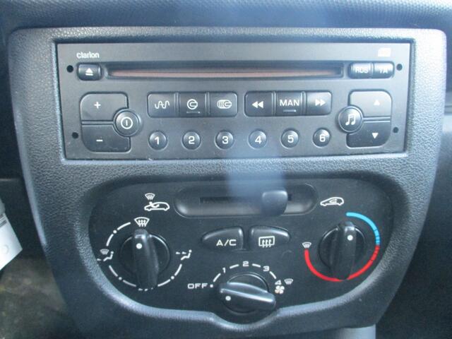 Peugeot 206 + 1.1 XR 5-deurs