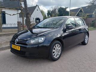 Volkswagen Golf VI