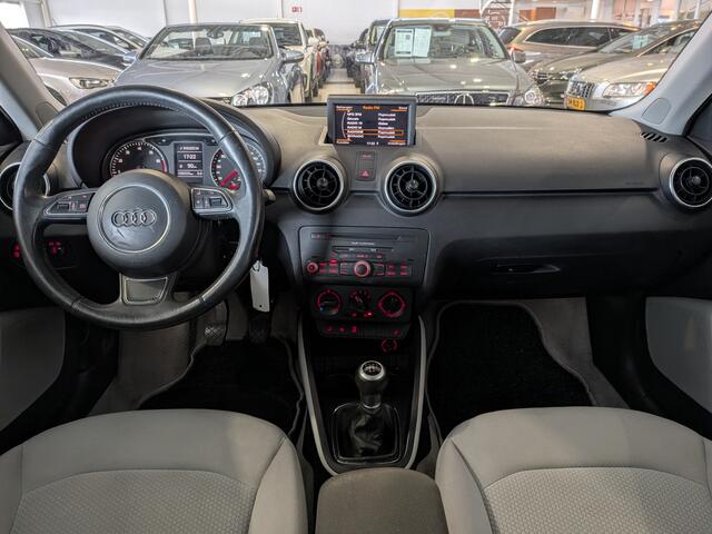 Audi A1 1.2 TFSI Ambition Pro Line Business Panoramadak, Airco, Stuurbekrachtiging