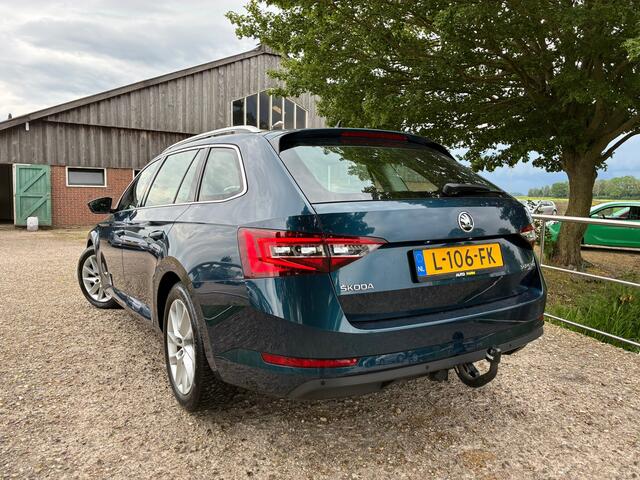 Skoda Superb Combi 1.5 TSI ACT Ambition Business | Automaat + Cruise + Clima nu � 14.975,-