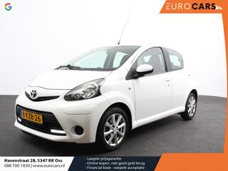 TOYOTA AYGO 1.0 VVT-i Aspiration Automaat Airco Parkeersensoren achter Lichtmetalen velgen Elektrische ramen Radio