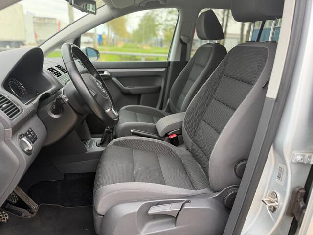 Volkswagen Touran 1.2 TSI Easyline 7persoons Navi PDC APK