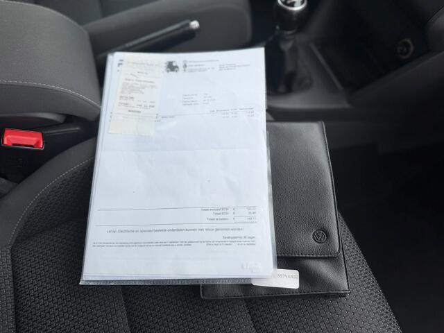 Volkswagen Touran 1.2 TSI Easyline 7persoons Navi PDC APK