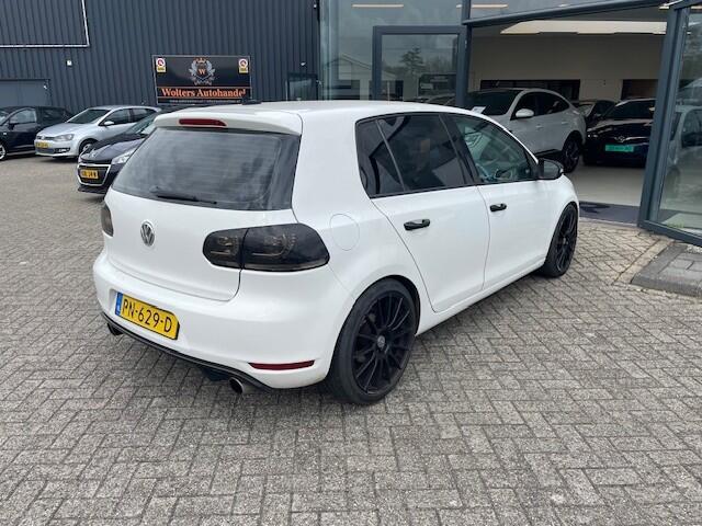 Volkswagen Golf 1.6 Trendline