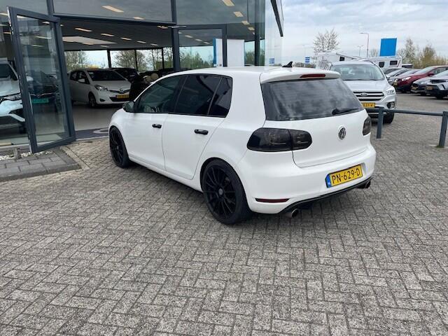 Volkswagen Golf 1.6 Trendline