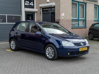 Volkswagen Golf V