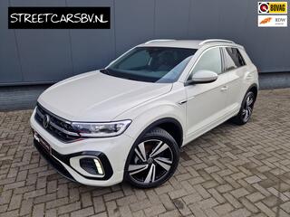 VOLKSWAGEN T-Roc 1.5 TSI DSG 150PK R-Line /IQ Drive /IQ Light /Keyless