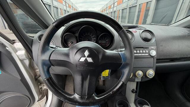 Mitsubishi Colt 1.5 QS