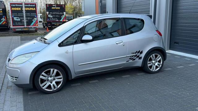 Mitsubishi Colt 1.5 QS