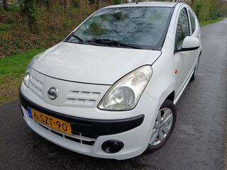 Nissan Pixo
