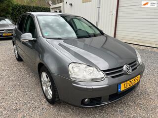 Volkswagen Golf V