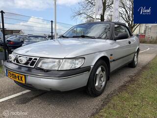 Saab 900