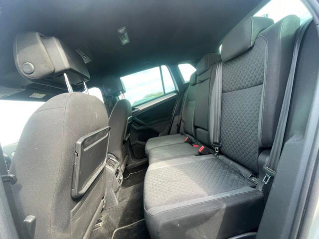 Volkswagen Tiguan 1.5 TSI Comfortline Business, NAVI, ACC, CARPLAY.
