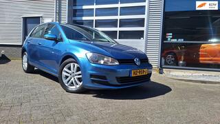 Volkswagen Golf VII