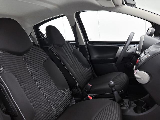 Peugeot 107 1.0 Active Airco, nw APK
