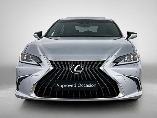 Lexus ES 300h Business Line | NL dealeronderhouden |