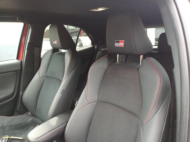 Toyota Yaris Cross 1.5 Hyb 130 GR SPORT