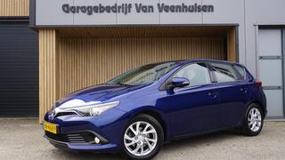 TOYOTA AURIS 1.2T 115pk Aspiration Clima Trekhaak 16inch LM *117132km* NL auto Cruise Navi *2de eign*