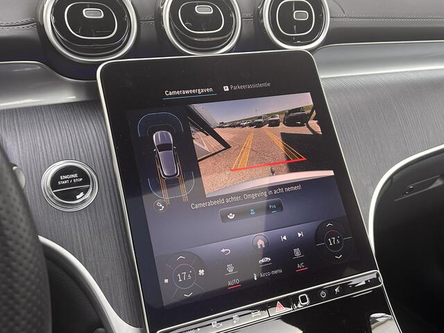 Mercedes-Benz GLC-Klasse 300e 4MATIC AMG Line | Trekhaak | Panoramadak | Achteruitrijcamera | Apple CarPlay