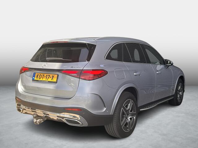 Mercedes-Benz GLC-Klasse 300e 4MATIC AMG Line | Trekhaak | Panoramadak | Achteruitrijcamera | Apple CarPlay